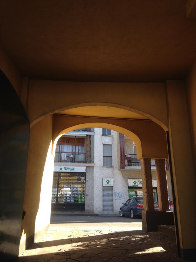 Albergo Della Corona Binasco Εξωτερικό φωτογραφία